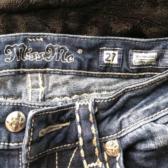 Miss Me Capris - Picture 5 of 8